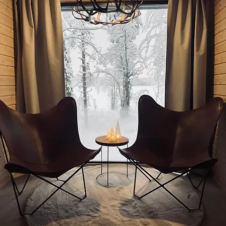 Semesteranläggning (resort) SkyFire Village Resort&Igloos